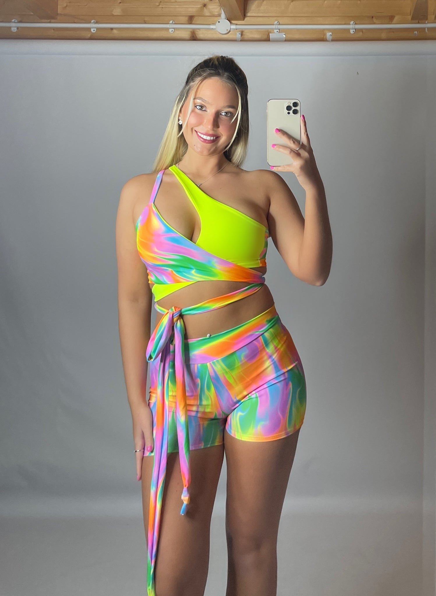 Cross-Wrap Top & High Waisted Shorts (2 Pieces) - MULTI FLAME & FLO YELLOW